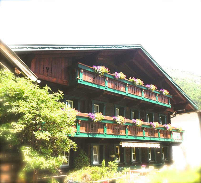 Altes Holzhaus Apartment Solden Exterior photo